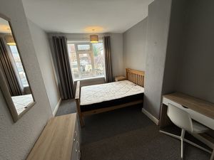 Photo 13- click for photo gallery